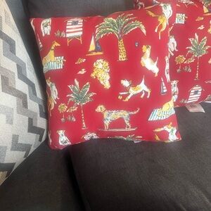 Set of four Hampton Bay Red Dog Print Pillow